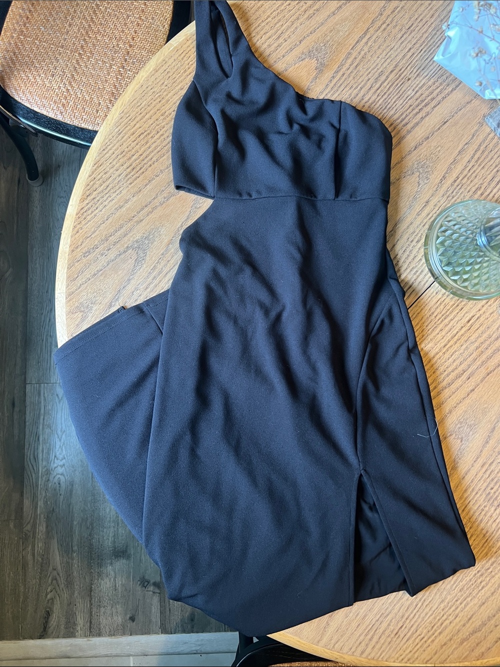 Lulu's One-Shoulder Black Full Length Dress with Leg Slit